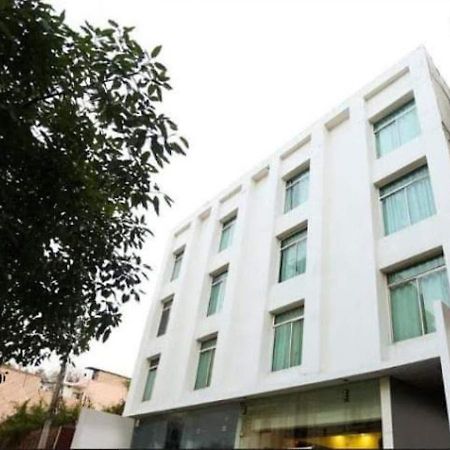 Hotel Zion Inn Varanasi Exterior photo